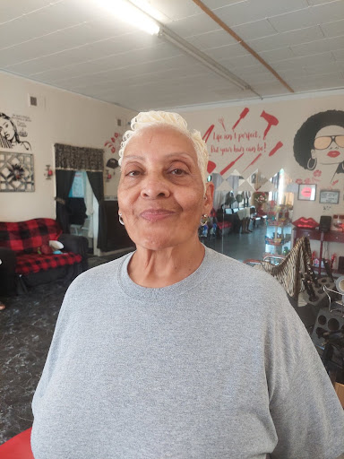 Mo'Hair Beauty Salon gallery