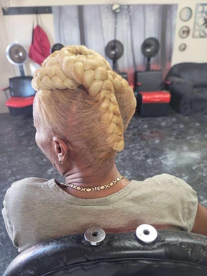 Mo'Hair Beauty Salon gallery
